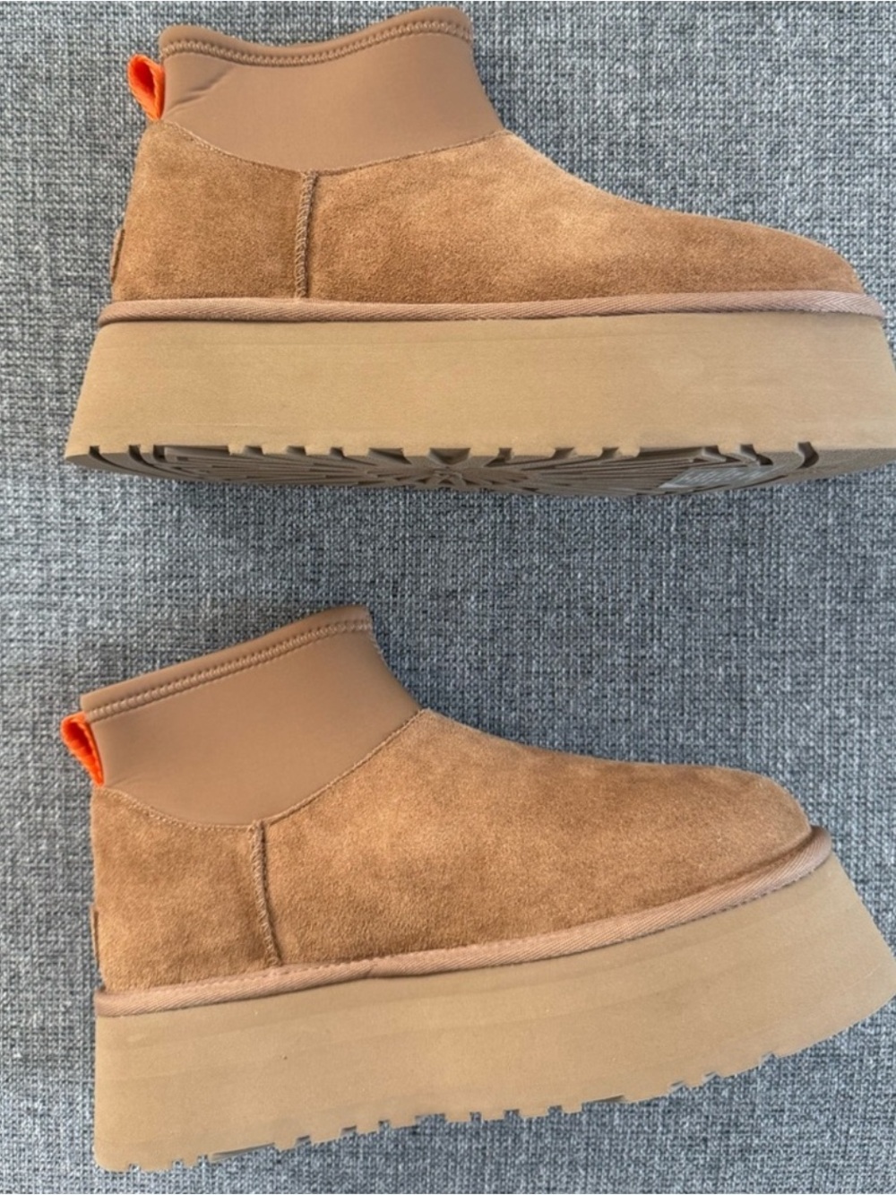 Ugg Classic Mini Dipper Boots